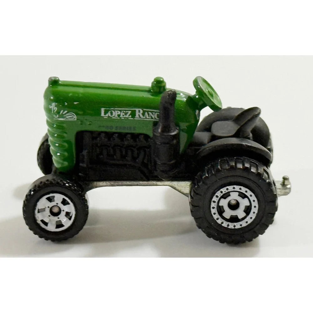 Matchbox Tractor Kids Small Green Lopez Ranch 1/60 Series Diecast Toy Car 2011